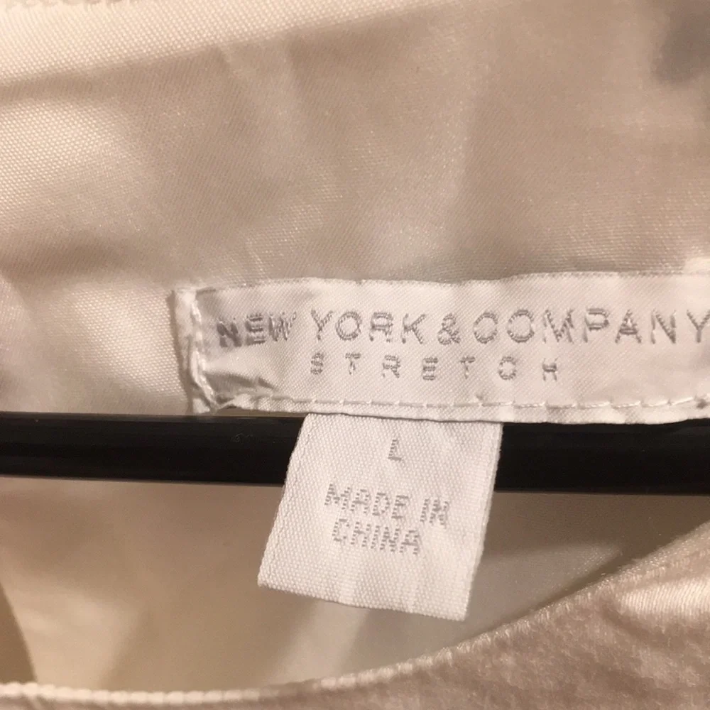 New York & Company cap sleeves top - Picture 2 of 6